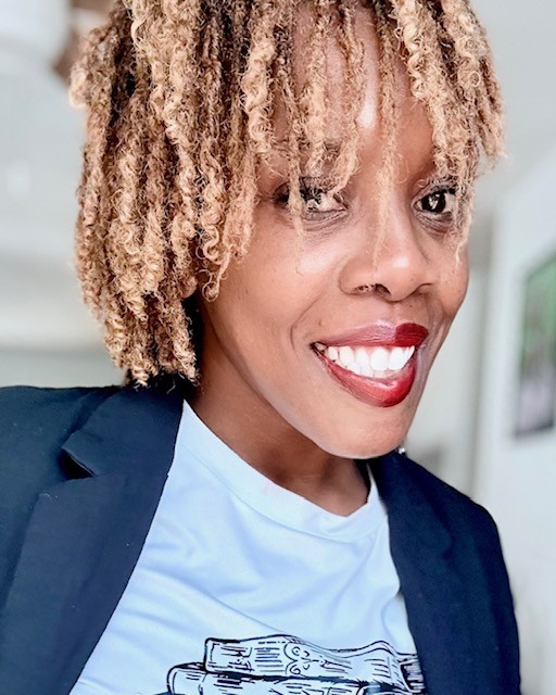 RoSeé Murphy, founder of The Dope Cloud Teacher